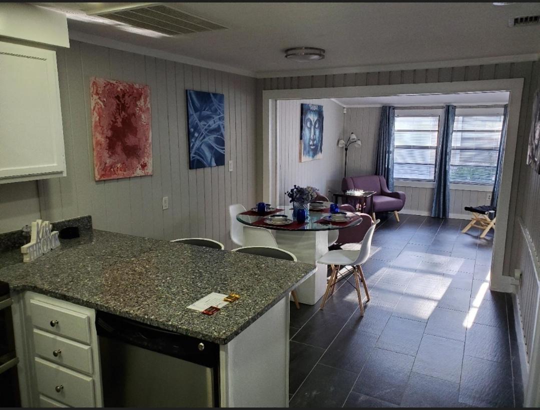 Beautiful Cottage Near Lake Louisa & Mins From Disney, Vehicle Rental Available Clermont Exterior foto